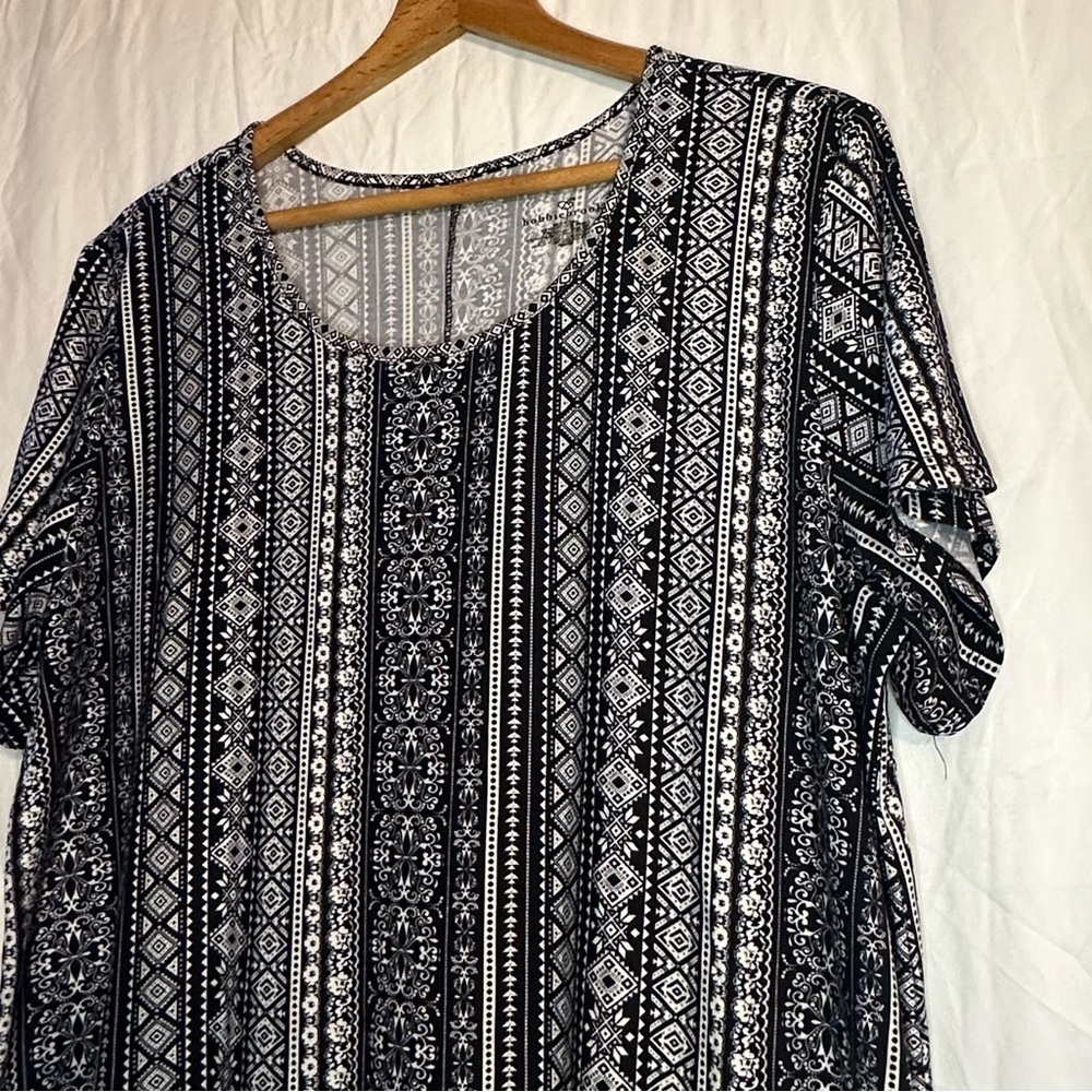 Bobbie Brooks Women’s Black and White Pattern Dress Size 1X - Picture 3 of 10